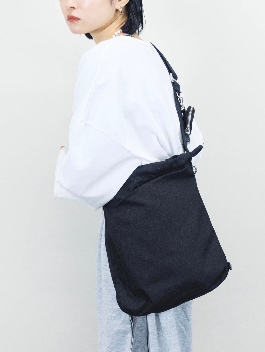 受注制【Chikashitsu +】strap shoulder bag (2color)