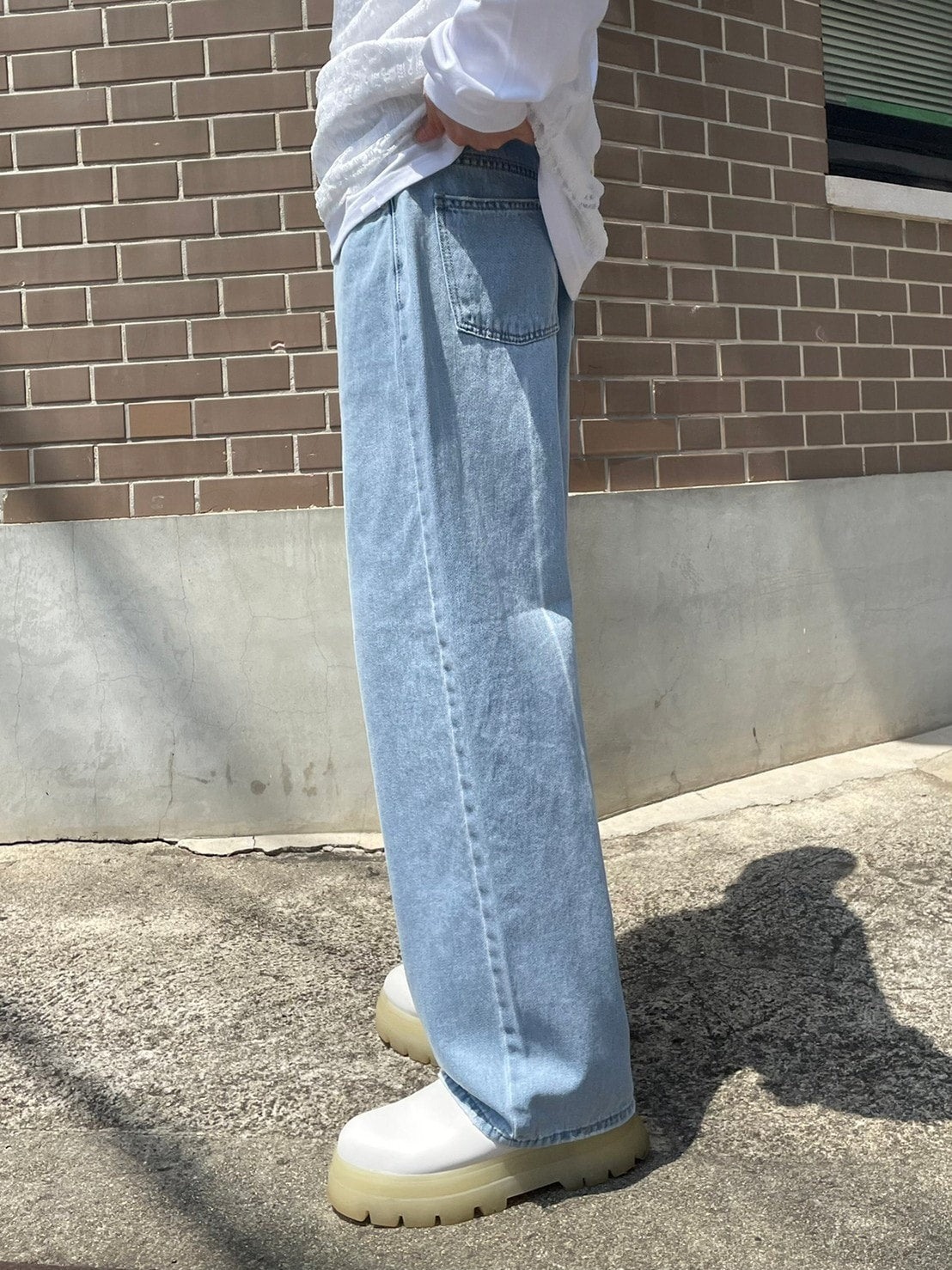 【Chikashitsu +】center breach denim pants (2color)