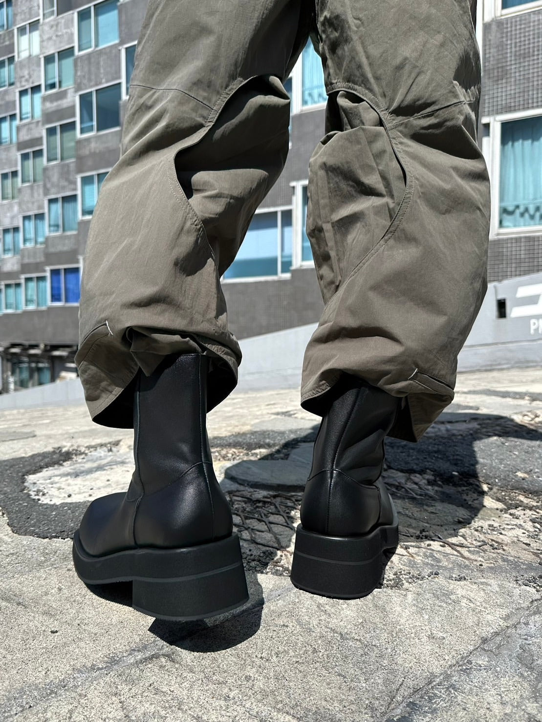 受注制【Chikashitsu +】square toe side zip boots