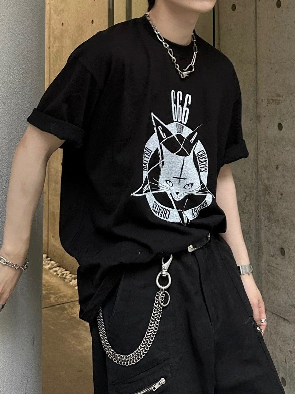 大阪店WEB限定【Chikashitsu +】oversized cats t-shirt (2color)