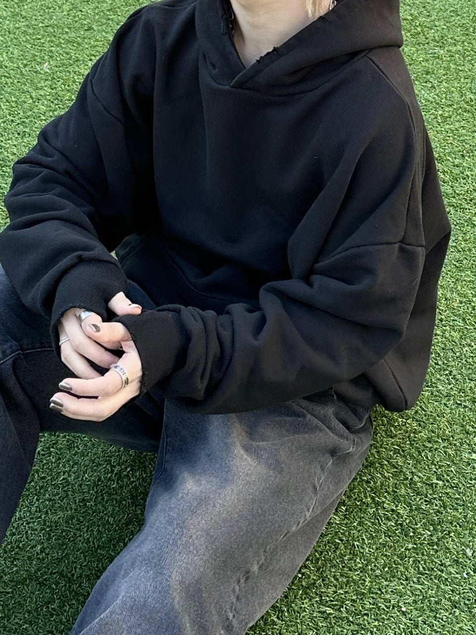 大阪店WEB限定【Chikashitsu +】damage arm warmer hoodie (3color)