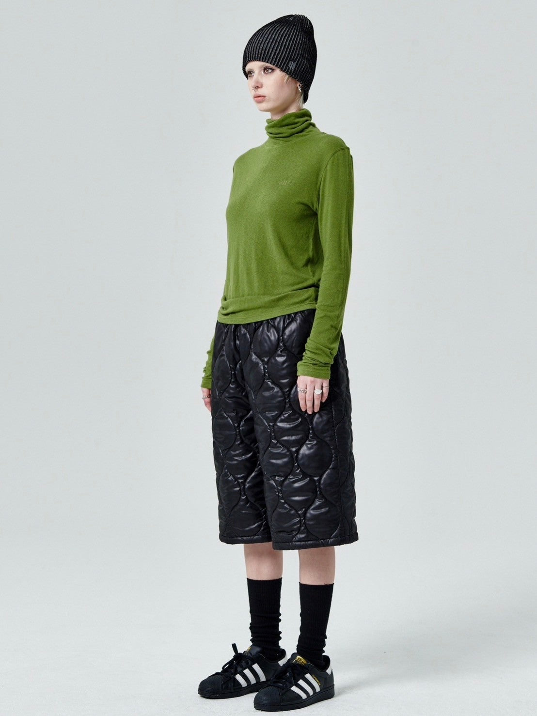 【runningHIGH】ANGORA GAUZE TURTLENECK TOP