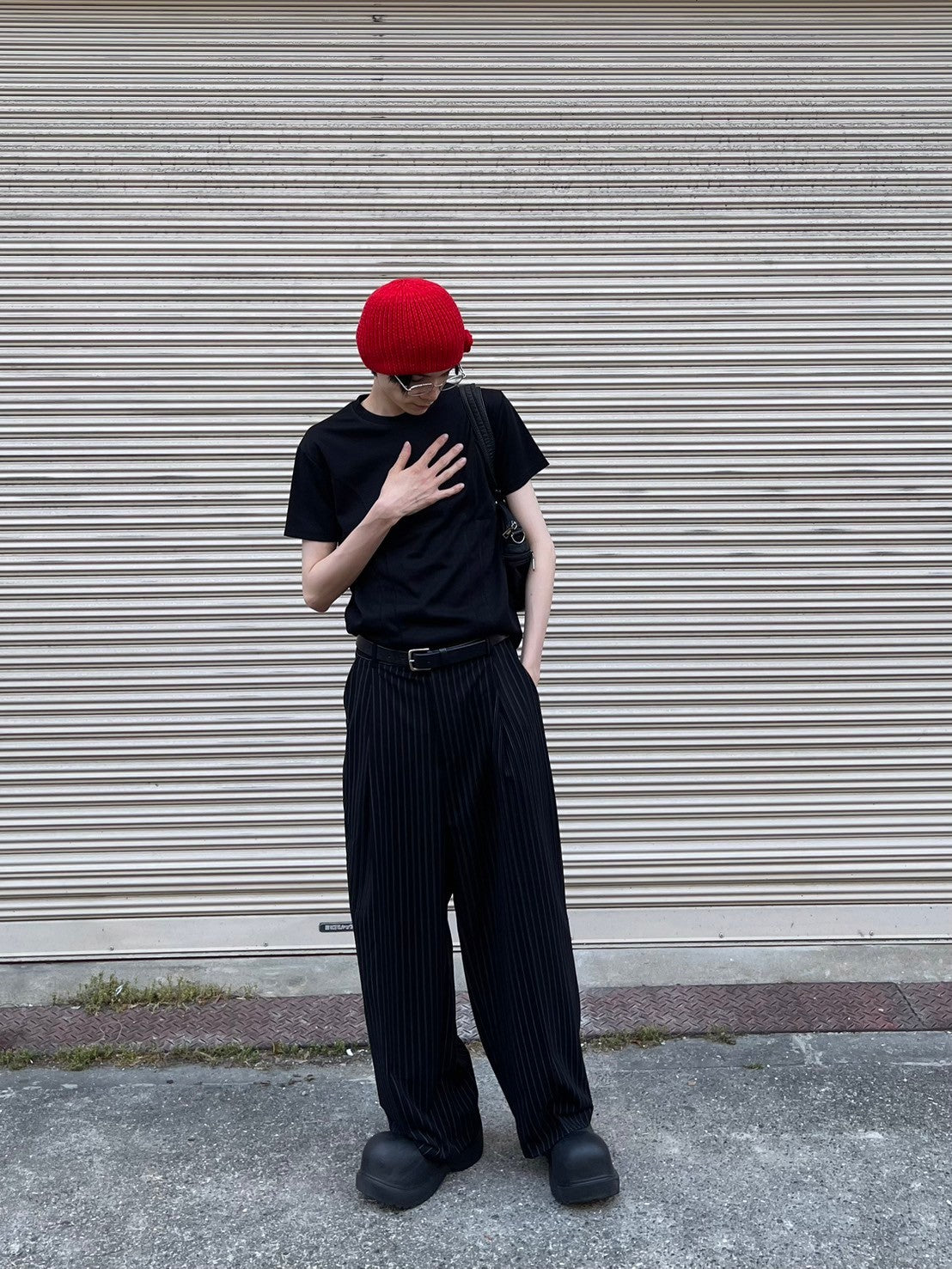 受注制【Chikashitsu +】stripe tuck slacks / 【チカシツプラス