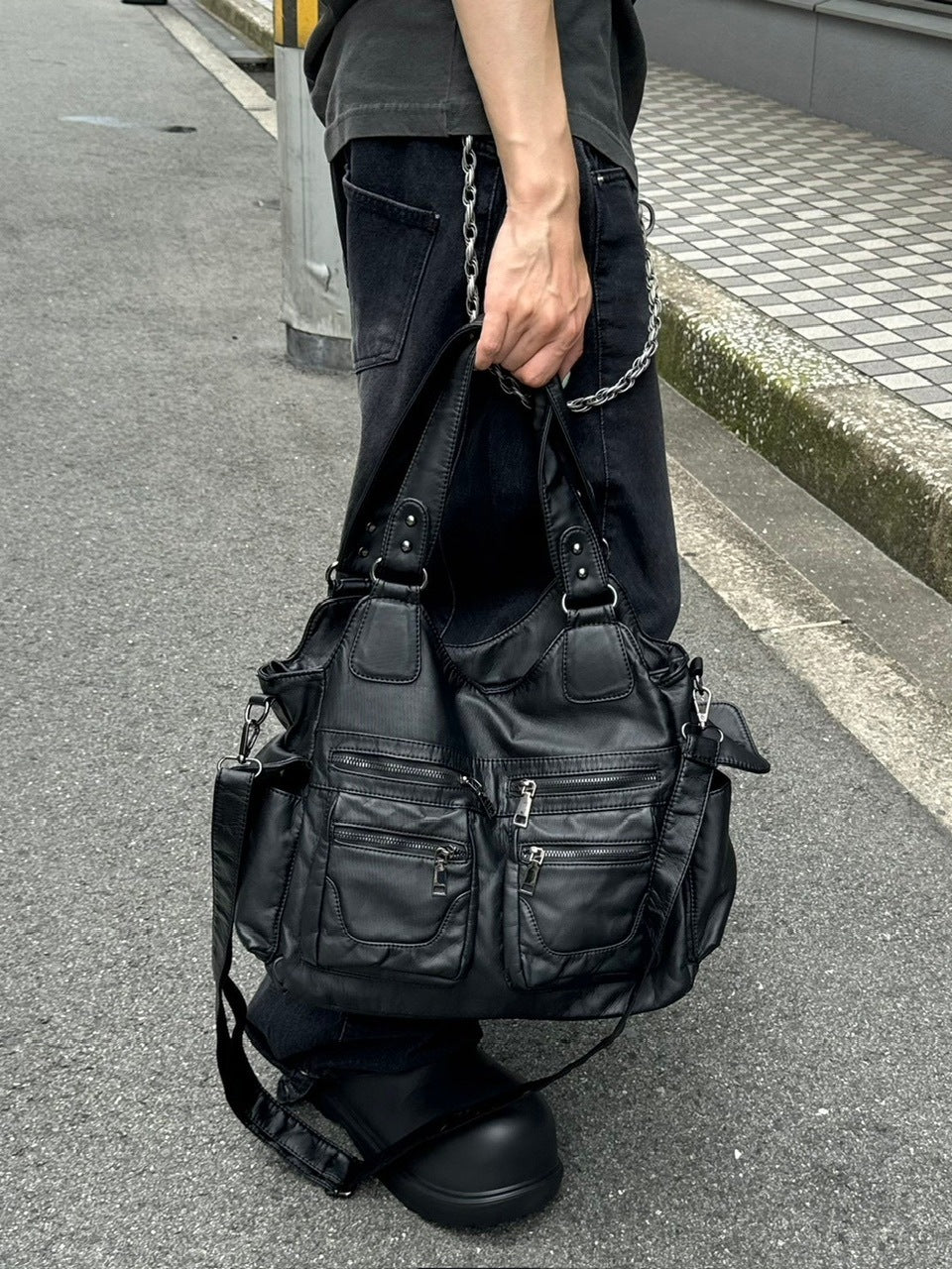 大阪店WEB限定【Chikashitsu +】leather pocket shoulder bag 3
