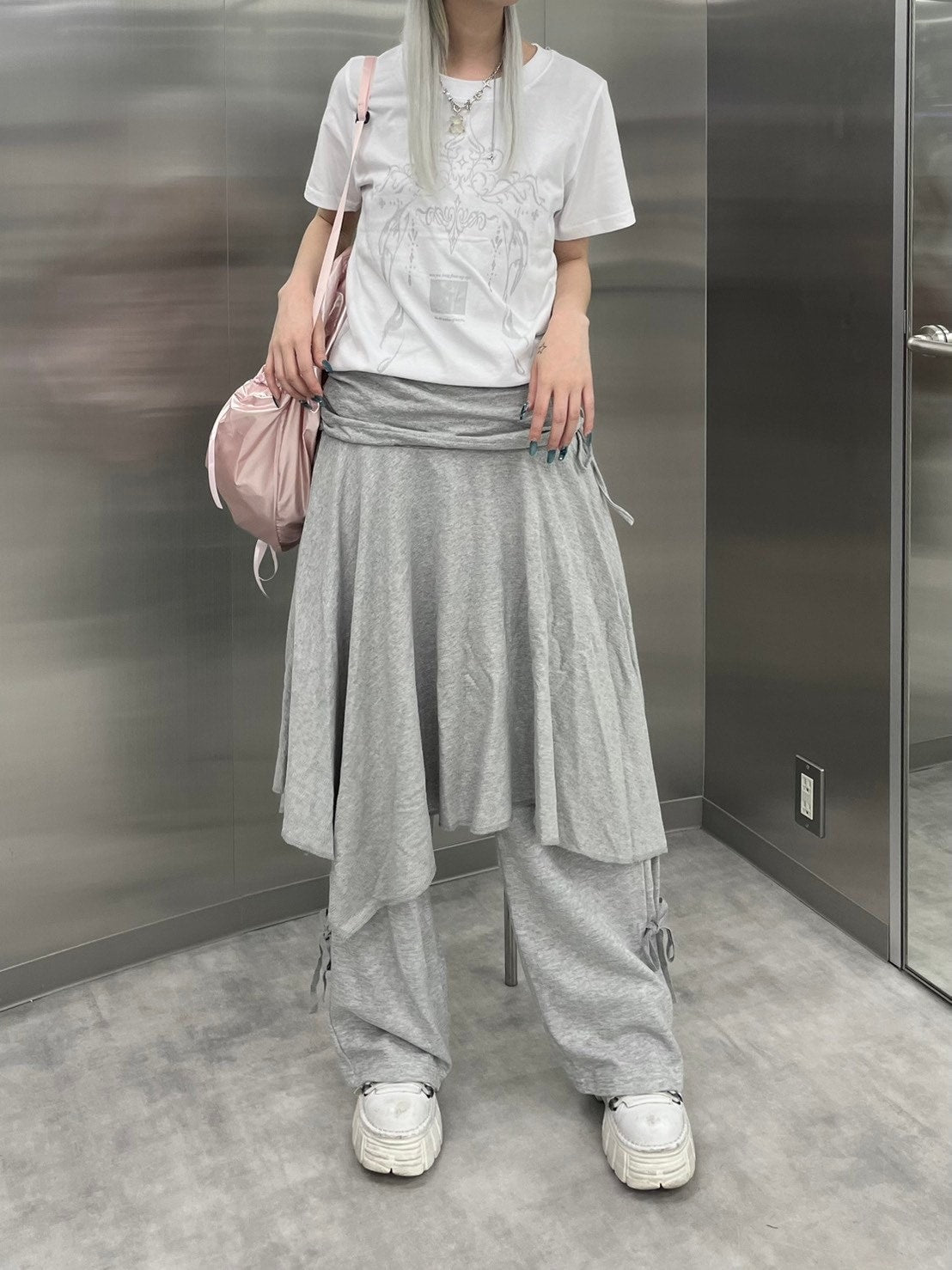 受注制【nmtc +】design graphic crop tee 2 (2color)