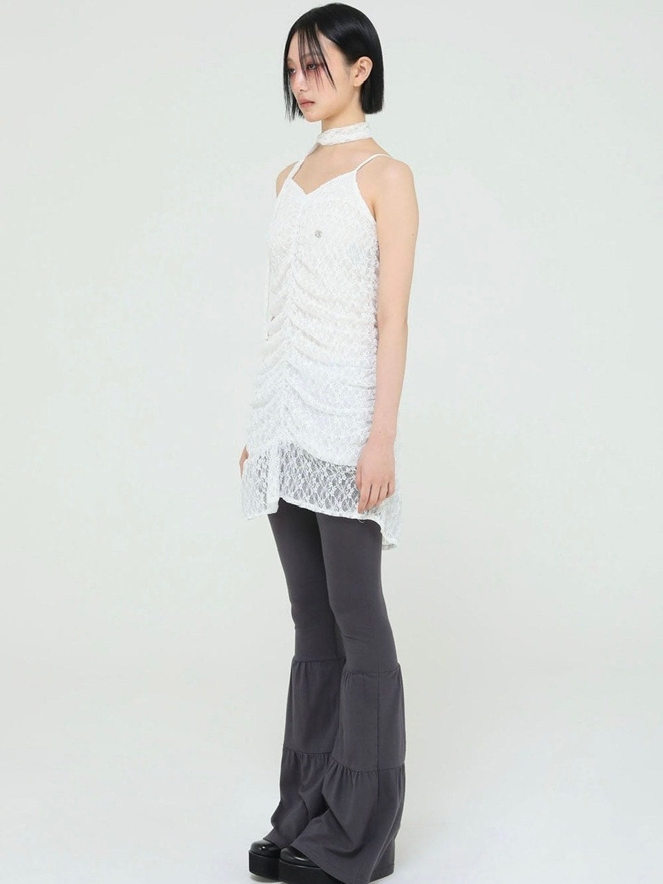 【Uglyshadow】TIE SHIRRING LACE DRESS