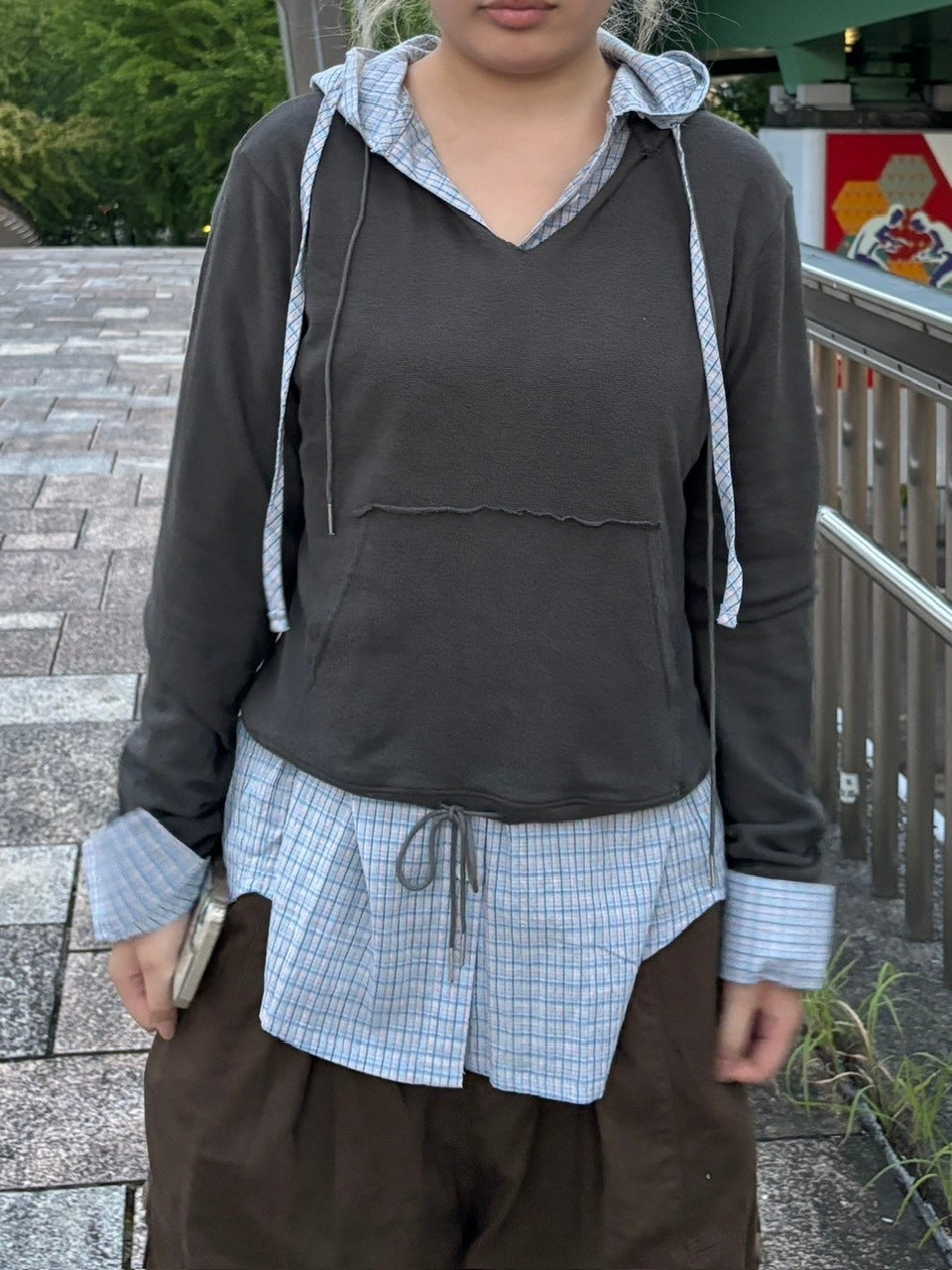 受注制【oaks】cut off v neck cropped hoodie (2color)