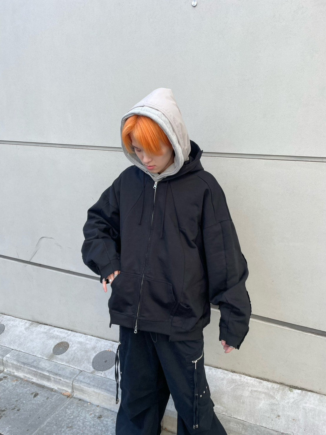 受注制【nmtc +】remake zip up hoodie 1 (2color) / 【エヌエムティーシープラス】リメイク長袖ジップアップパーカー