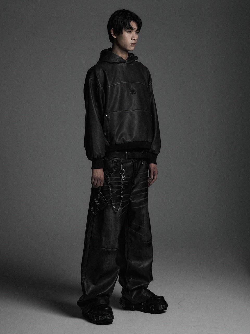 【Rosen Kreuz】VINTAGE LEATHER SHIRRING HOODIE