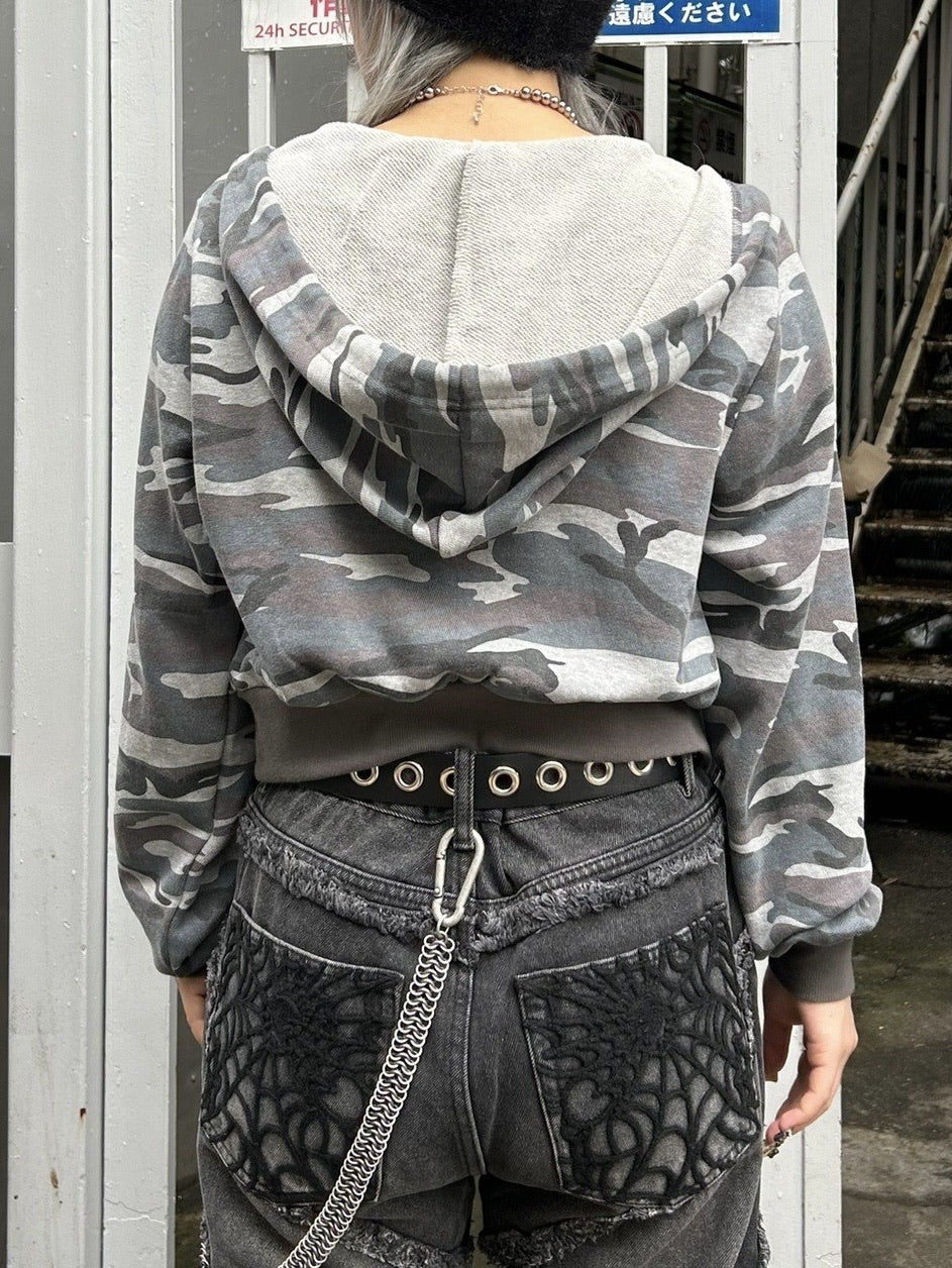 受注制【Never mind the XU】camouflage crop hoodie (2color)