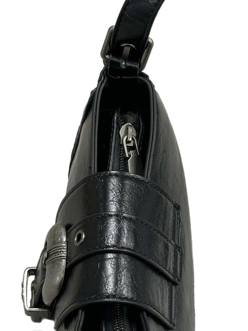 大阪店WEB限定受注制【Chikashitsu +】belt buckle shoulder bag (2color)