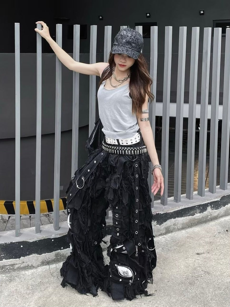 【UNIZ】BLACK MONSTER PANTS / 【ユニズ】ブラックモンスターダメージワイドデニムパンツ