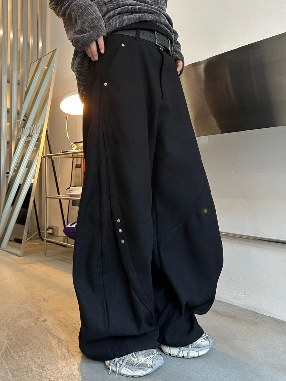 国際配送【LUV CODE】rivet balloon pants