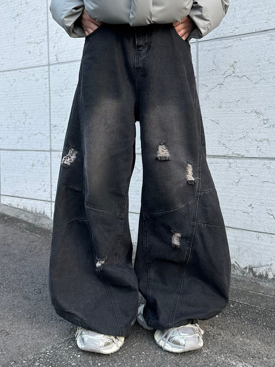 国際配送【LUV CODE】point damage balloon denim pants