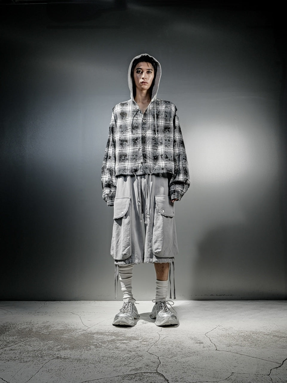 【DIG YOUR OWN GRAVE】FULL ZIP SHORTS