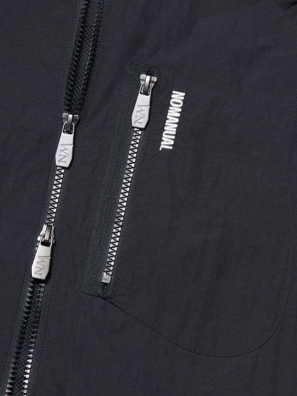 【NOMANUAL】SAIL WIND SHELL / 【ノーマニュアル】ロゴ長袖パーカー