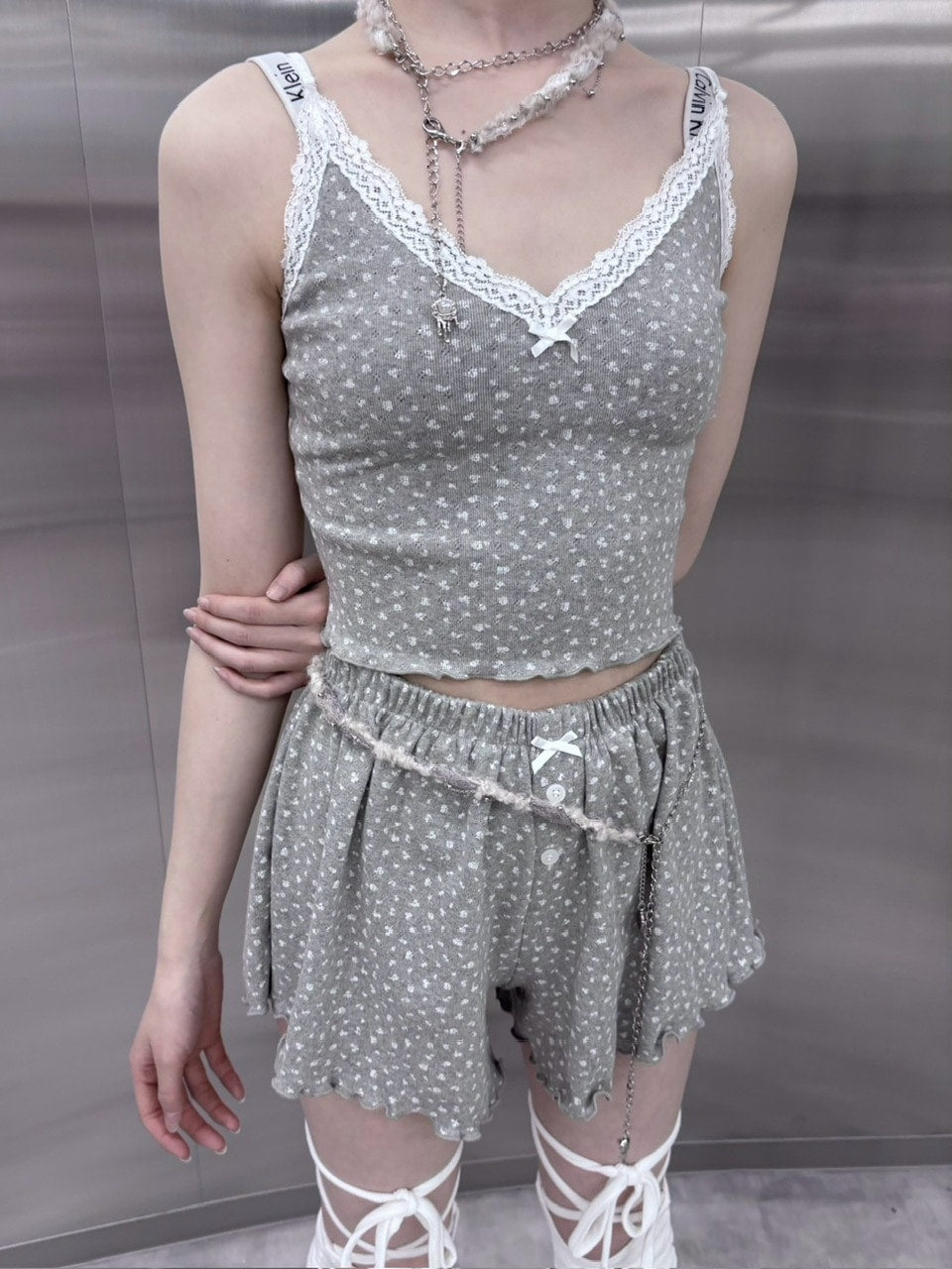 受注制【nmtc +】flower camisole (2color)