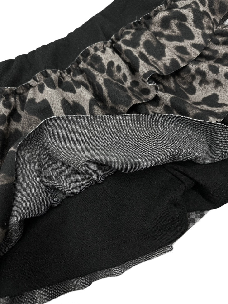 受注制【Never mind the XU】leopard frill mini skirt (2color)