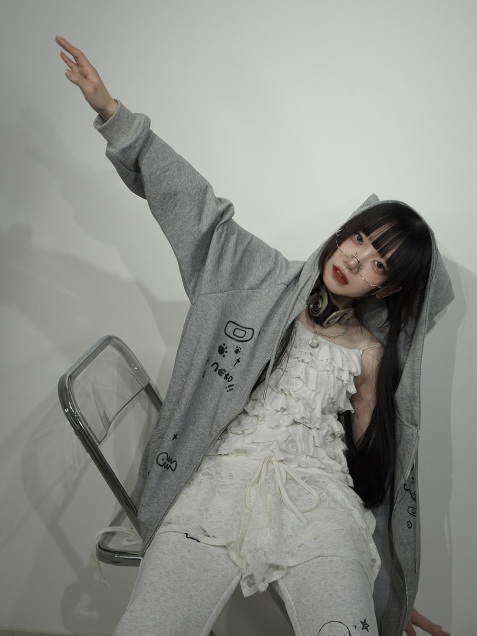 国際配送【Nerd out XU】neko!! Zip hoodie (2color) / 【ナードアウトエックスユー】キャットプリント猫耳ジップフーディ