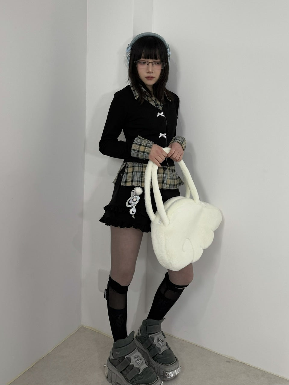 国際配送【Nerd out XU】fur angel bag