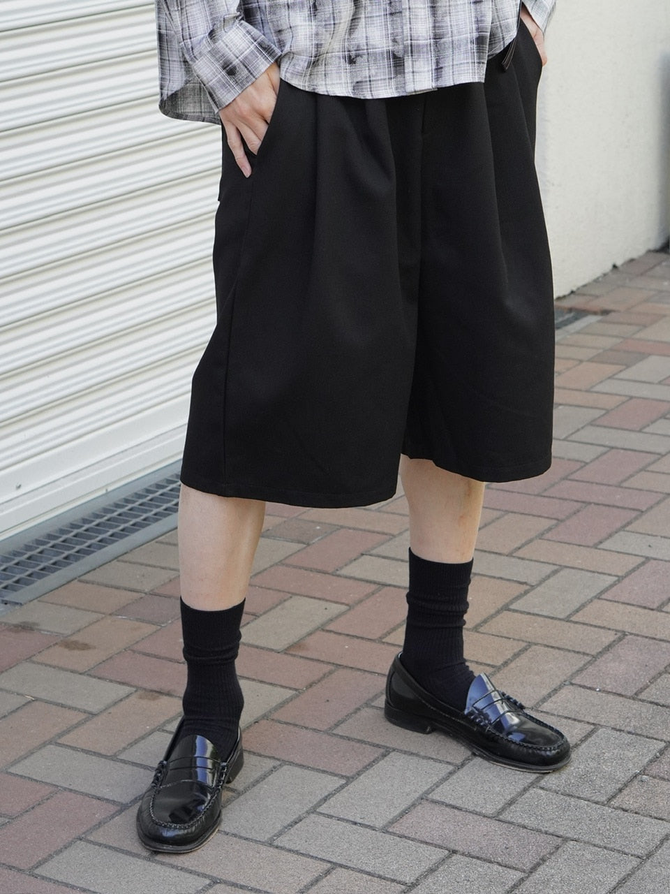 東京店WEB限定【Chikashitsu +】2tuck Bermuda pants (2color)