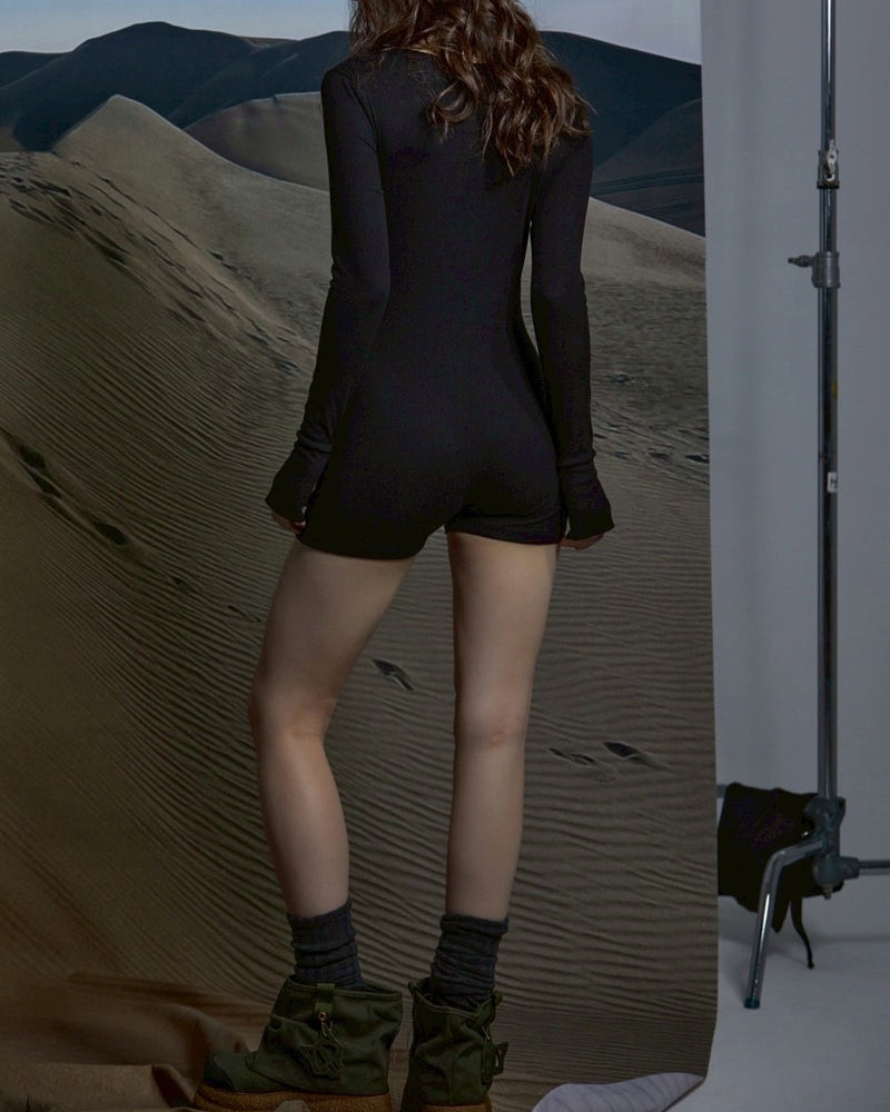 【GATELESS】BUTTON TIGHT ROMPER