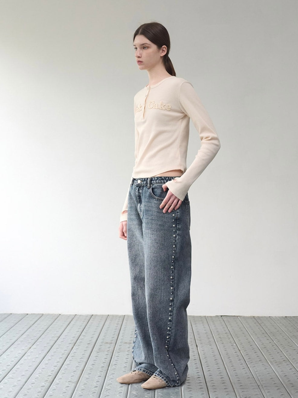 【ROCK CAKE】Studded Line Point Jeans