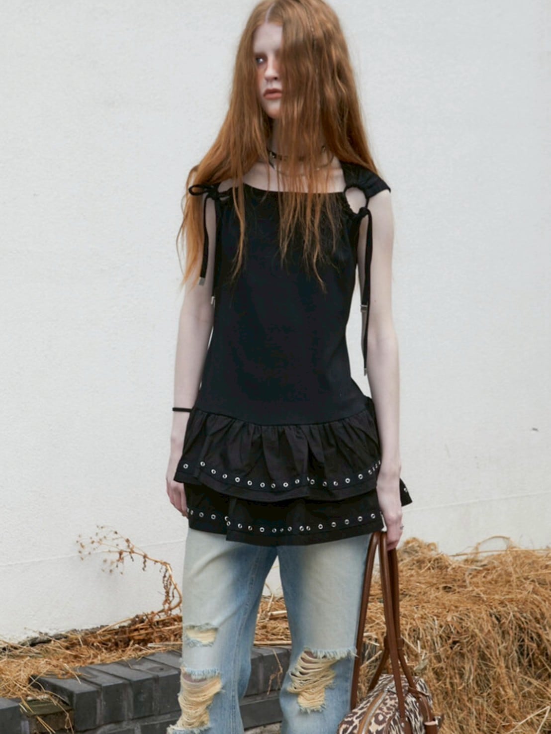 【NOT KNOWING】Eyelet Sleeveless Tee OPS