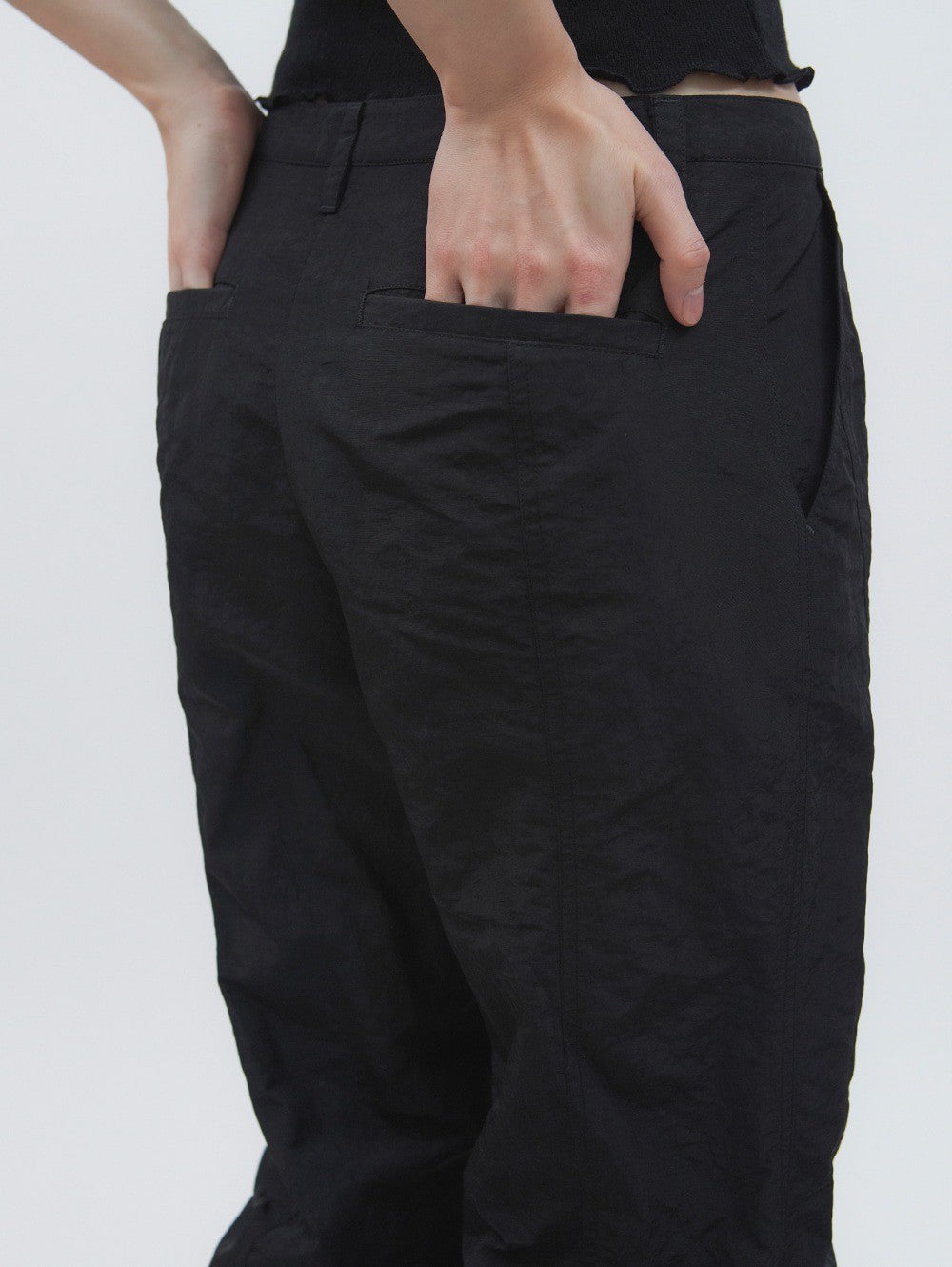 【TUOMIO】TUCKED BOOTSCUT PANTS