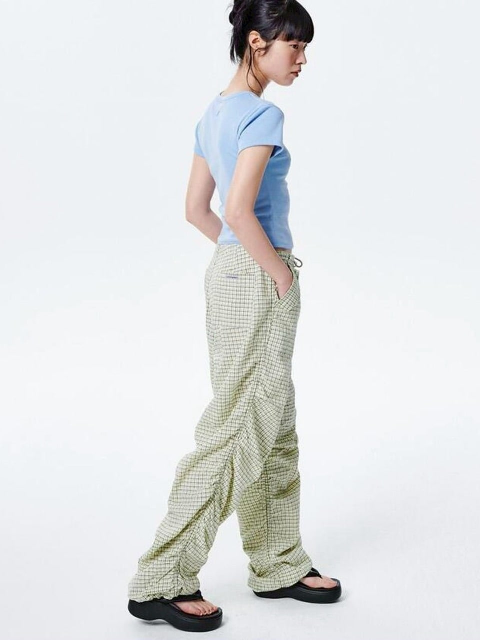 【runningHIGH】CHECK SHIRRING PARACHUTE PANTS