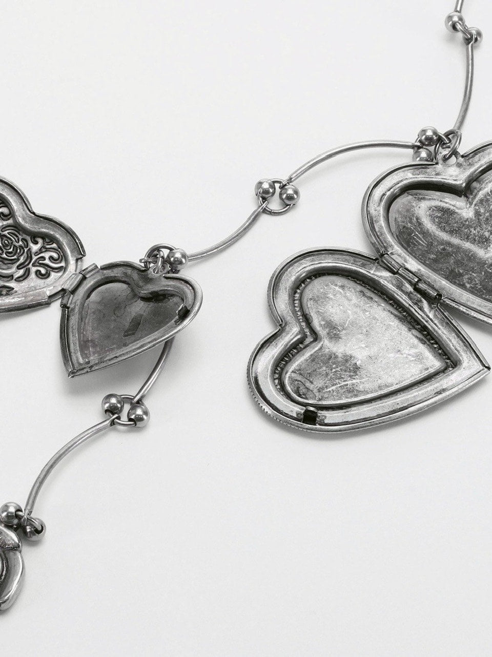 【IUGAMAKARAS】Antique Heart Keyring