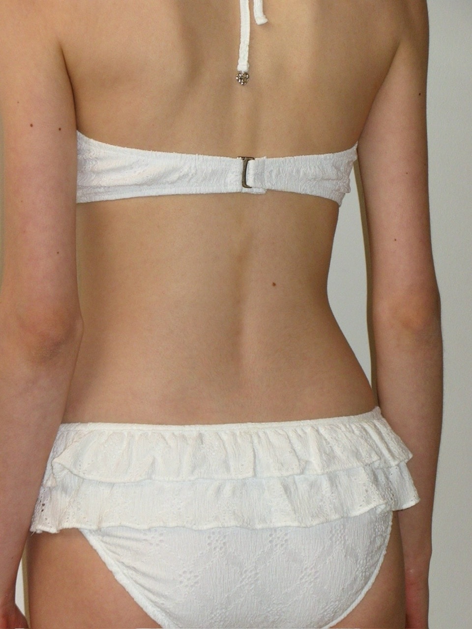 【CRANK】EYELET FRILL BIKINI SET