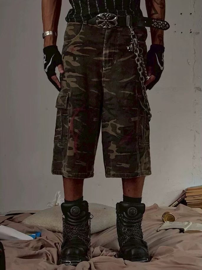 【DND4DES】CAMO BIG-POCKET GRAFFITI CARGO SHORTS