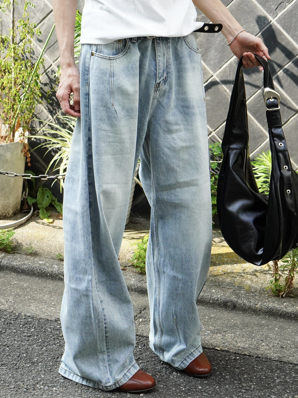 東京店WEB限定受注制【Chikashitsu +】barrel leg jeans