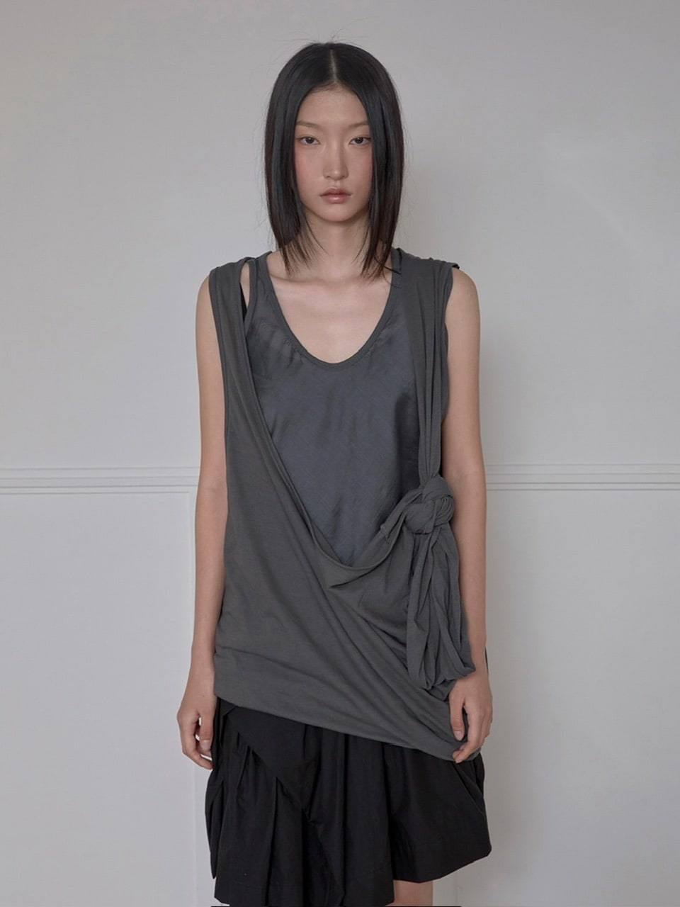【FLAREUP】Asymmetrical Layered Sleeveless