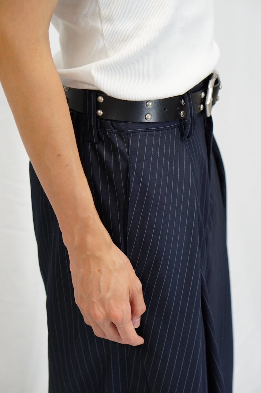 【CS】stripe cross tuck drape slacks (navy)