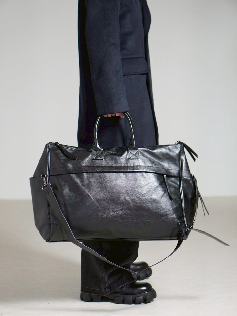 受注制【Chikashitsu +】travel big boston bag (2color) – PRESSING