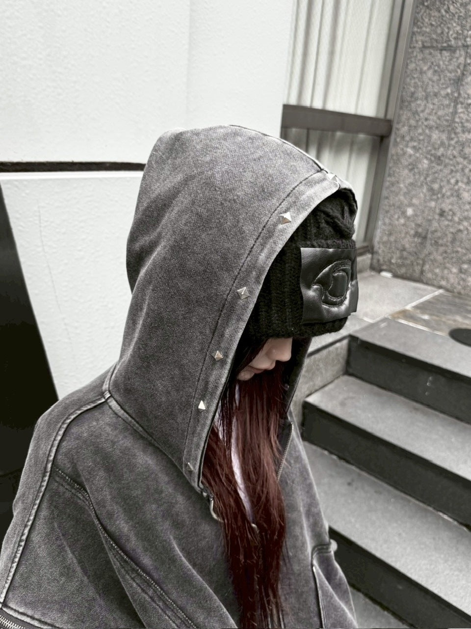 【Never mind the XU】studs washing zip up hoodie / 【ネバーマインドザエックスユー】スタッズウォッシングジップパーカー