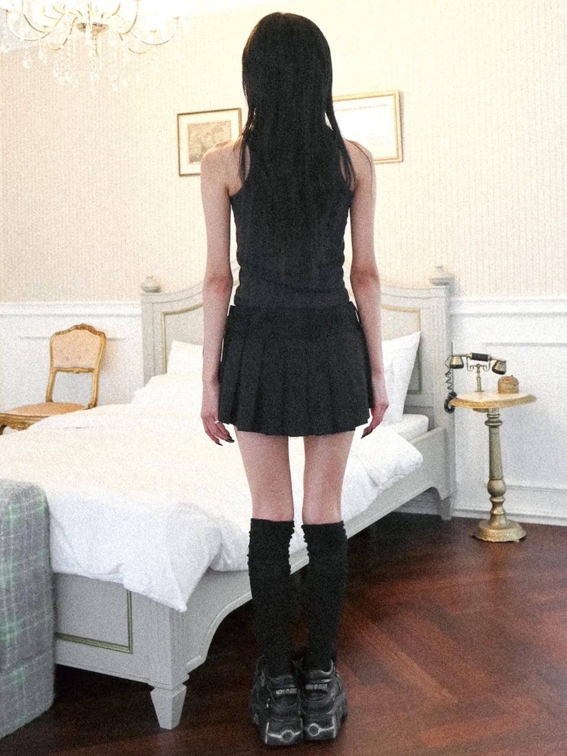 【KAIYA】BELT RAW EDGE PLEATS MINI SKIRT