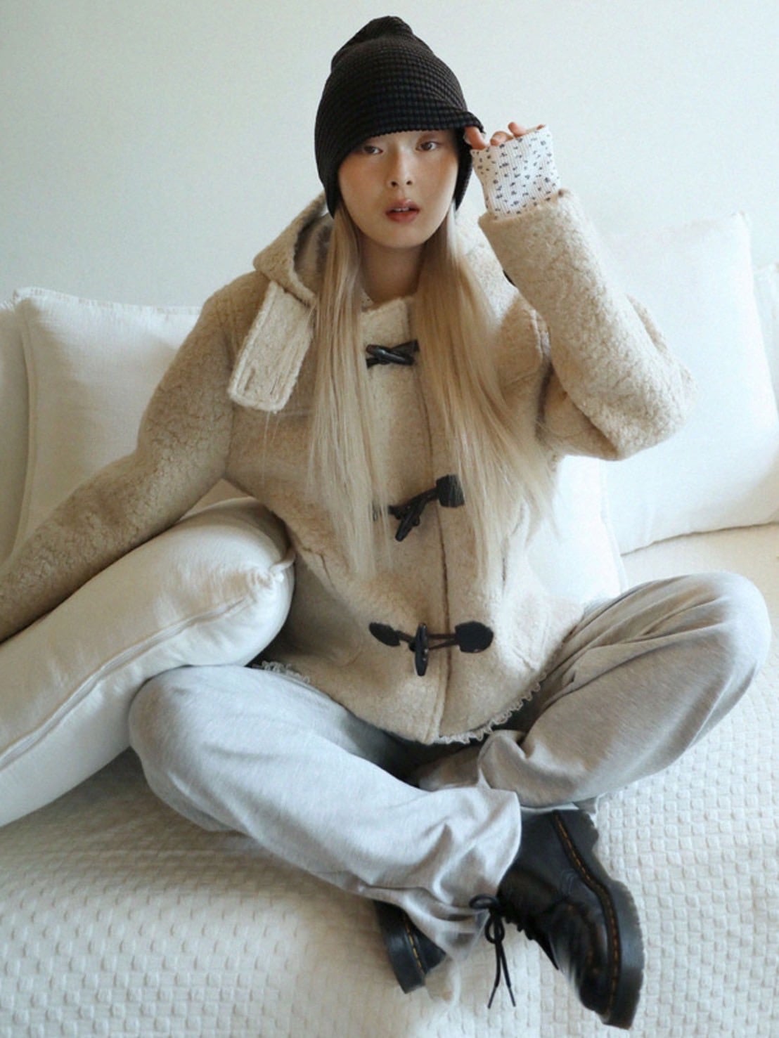 12/21 20:00 再販【Uglyshadow】STRIPED LONG BEANIE