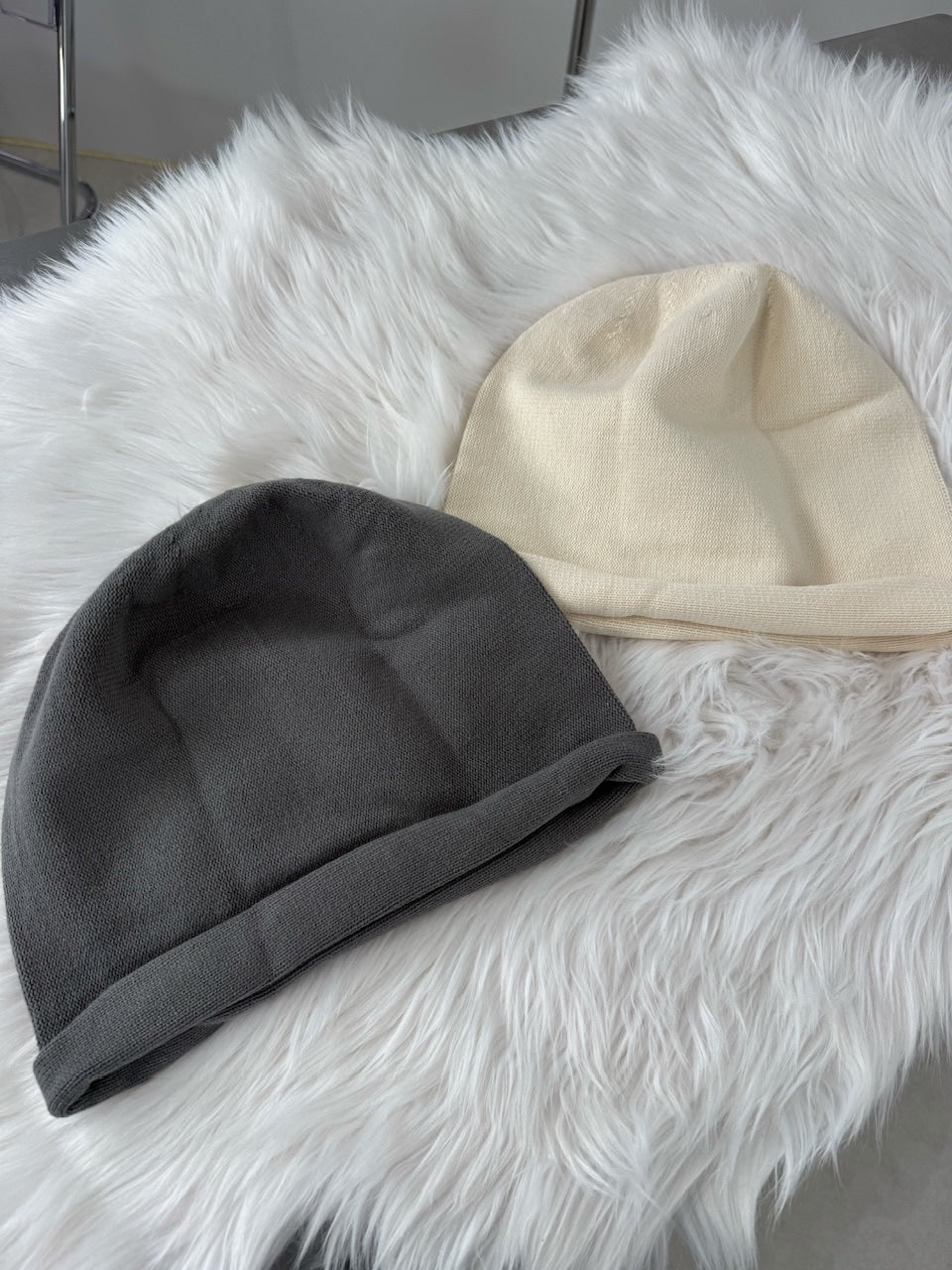 国際配送【Nerd out XU】rhinestone teeth beanie (2color)