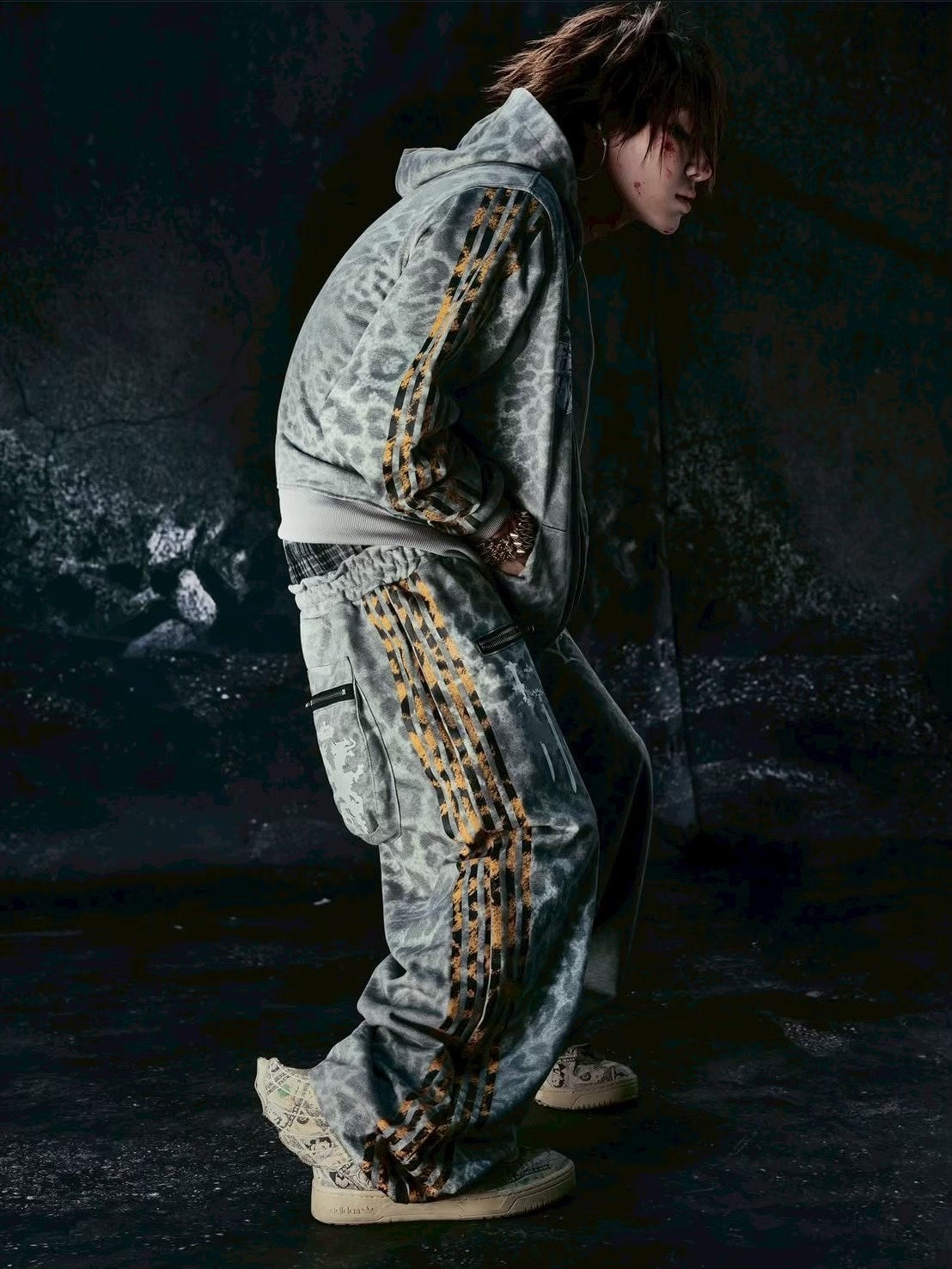 【Cozy world Wide】"25 LEOPARD" ROYAL ZIP HOODIE / 【コージーワールドワイド】レオパードラインジップパーカー