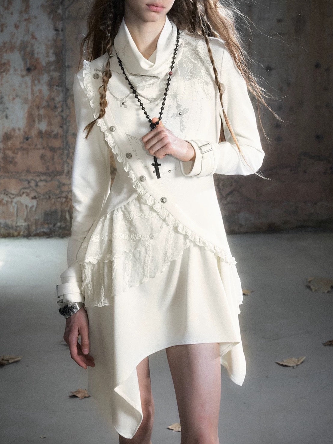 【Cest Nous】Beige Cowl Neck Dress / 【セヌー】ハイネックアシンメトリーフリルワンピース