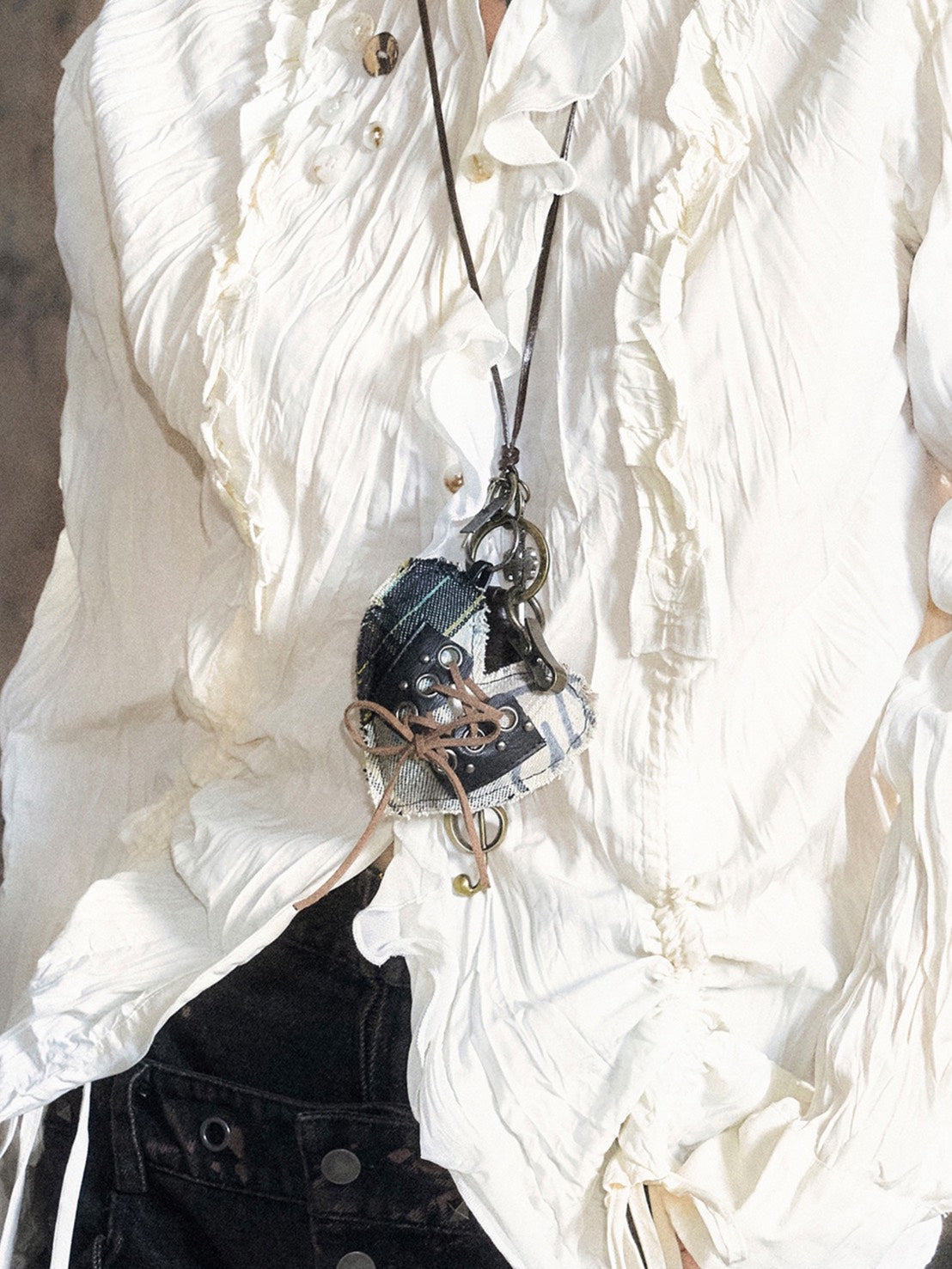 【Cest Nous】Broken Heart Necklace / 【セヌー】ハートレースアップネックレス