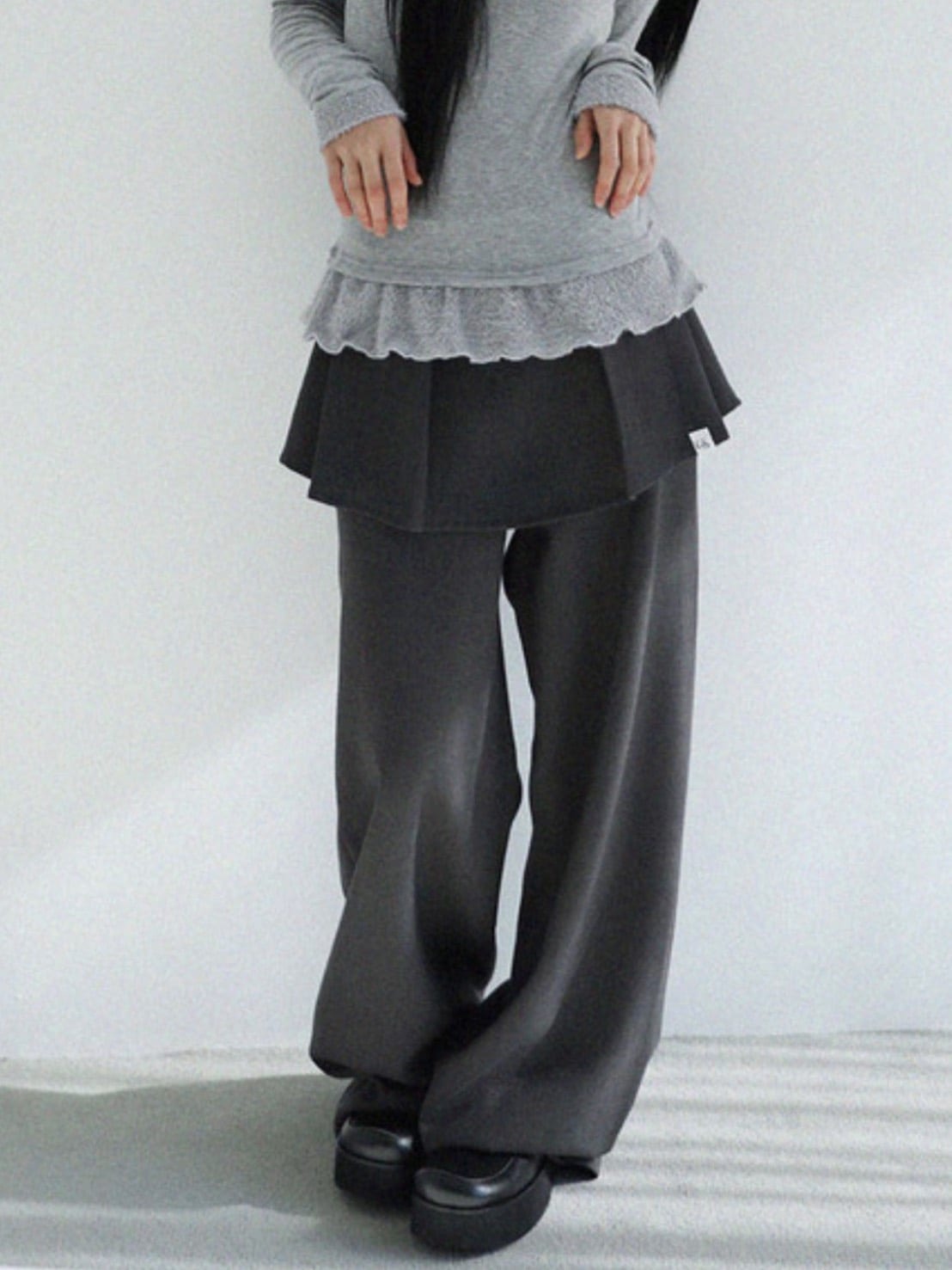 12/21 20:00 発売【Uglyshadow】TULIP LONG SKIRT PANTS
