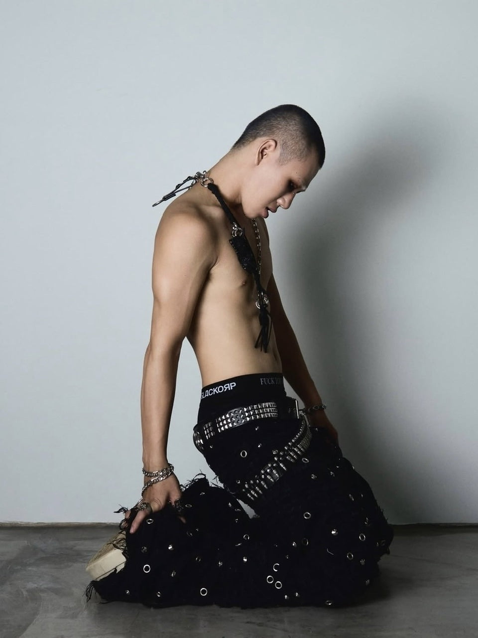 2/28 20:00 発売【UNIZ】Chainwrape Pants / 【ユニズ】アイレットチェーンデニムフレアパンツ