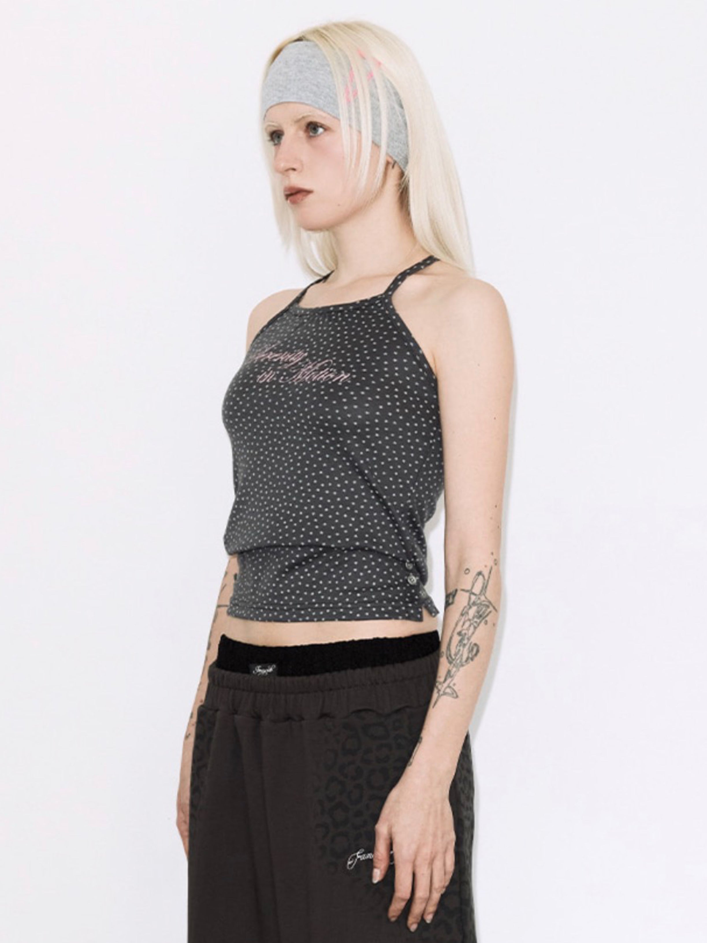【FANCY CLUB】SERENITY BUTTON SLEEVELESS
