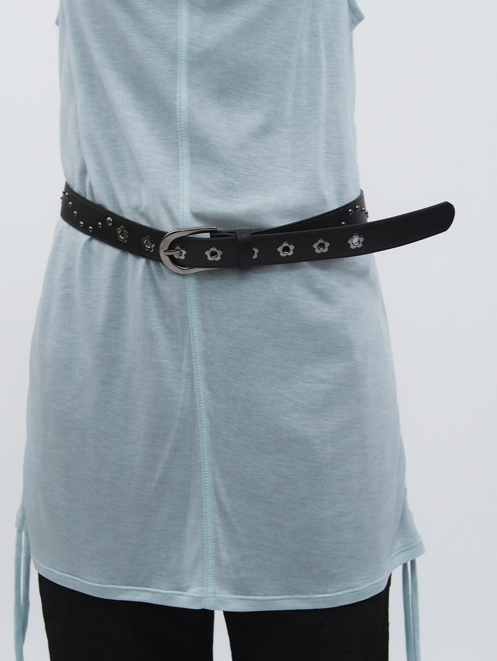 6/8 21:00発売【TUOMIO】FLOWER EYELET BELT