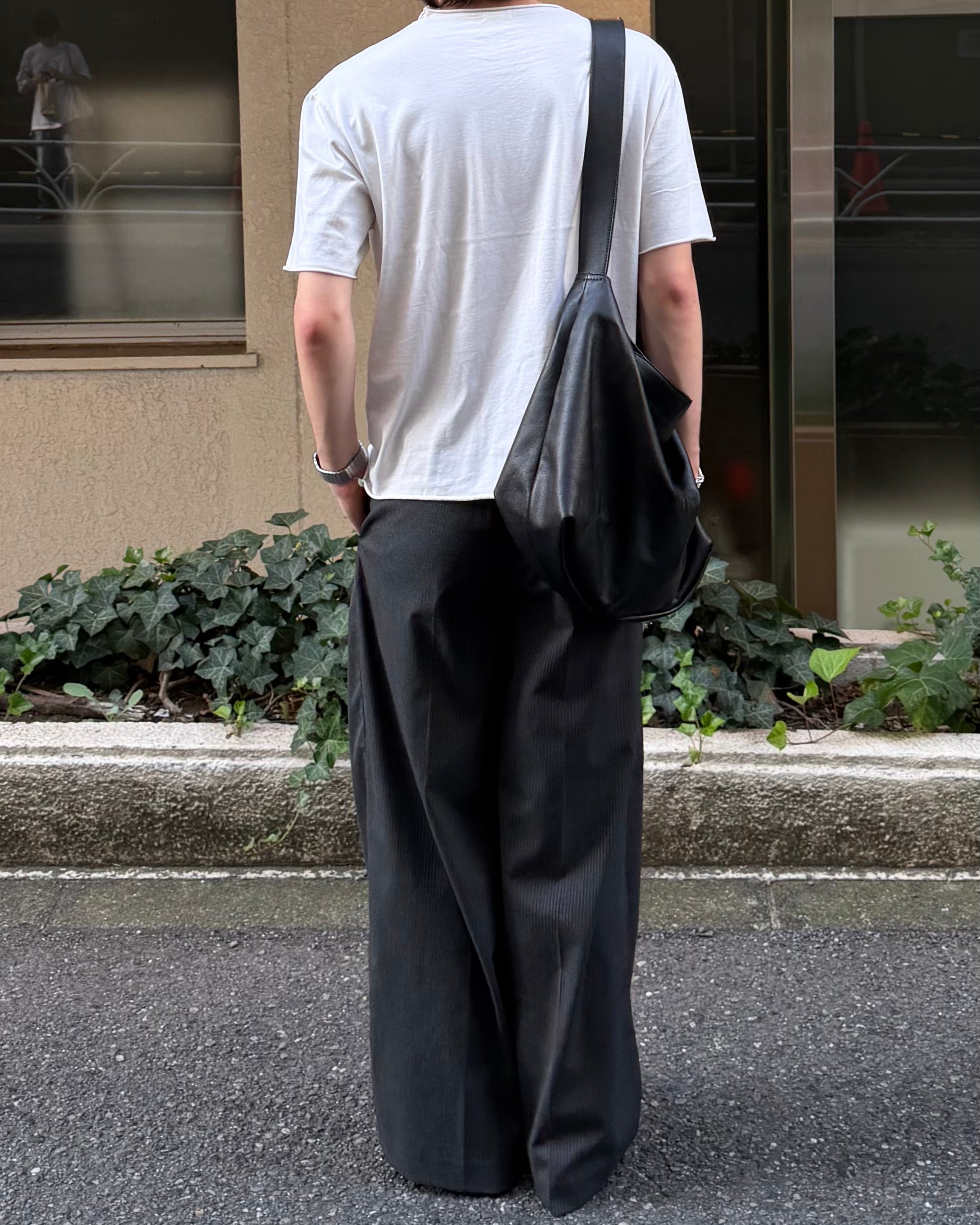 東京店WEB限定受注制【Chikashitsu +】cutting pigment tee (3color)