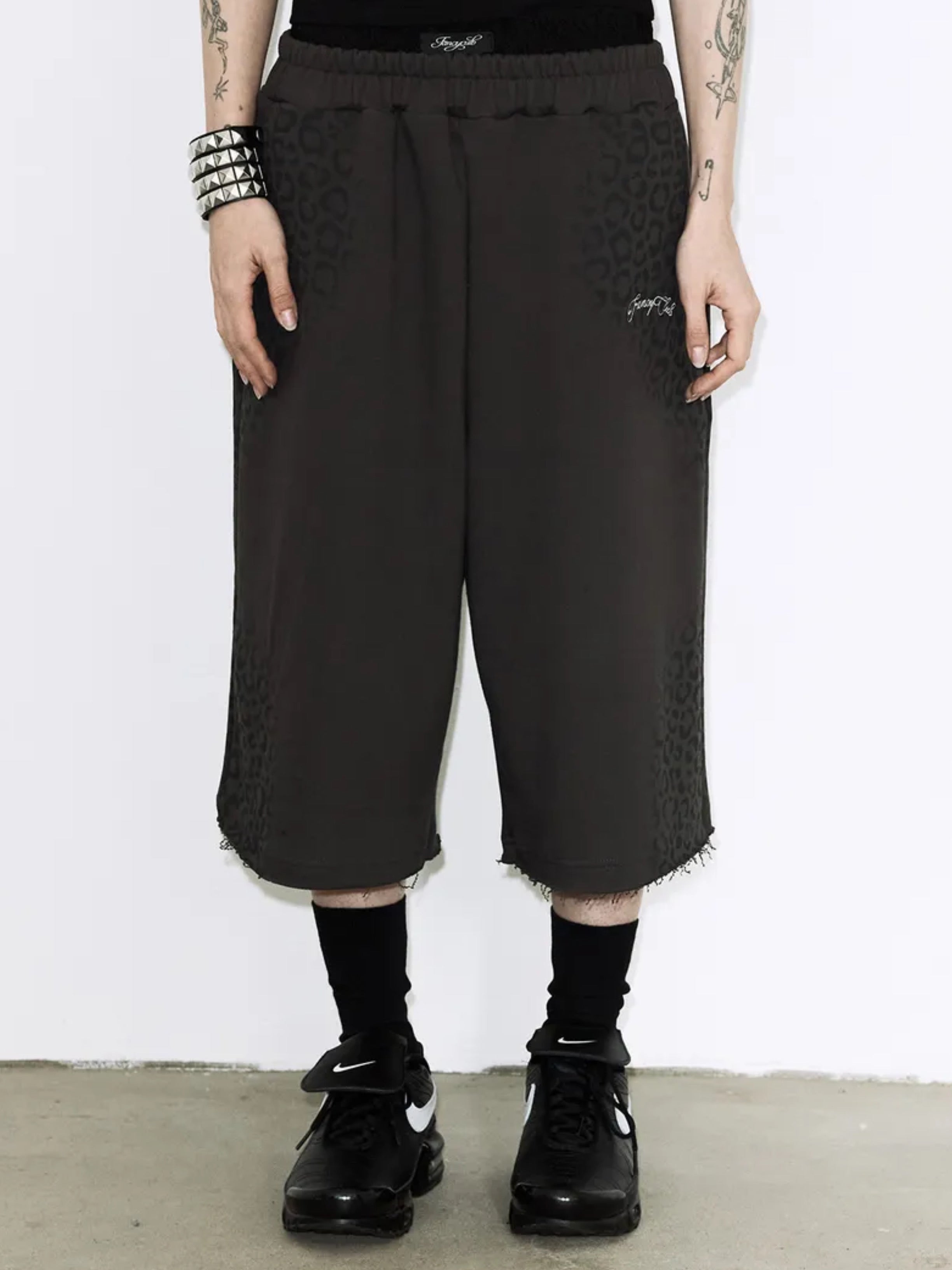 【FANCY CLUB】LEOPARD SAGGING BERMUDA PANTS